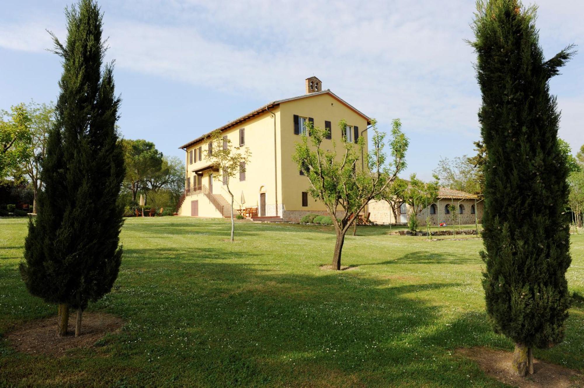 Villa Fattoria Agriturismo Nerbona à Casole dʼElsa Extérieur photo